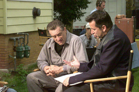 Anthony LaPaglia در صحنه فیلم سینمایی تحلیلش کن به همراه رابرت دنیرو