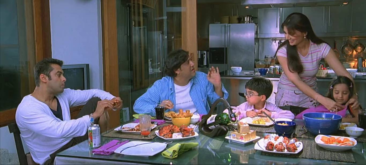 سلمان خان در صحنه فیلم سینمایی Partner به همراه Govinda و Lara Dutta