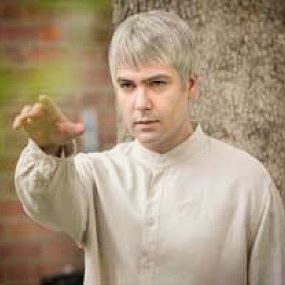 تصویری شخصی از کوروش تهامی، بازیگر سینما و تلویزیون