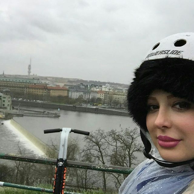 تصویری شخصی از نیوشا ضیغمی، بازیگر سینما و تلویزیون