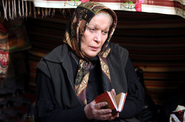  فیلم سینمایی هیس! دخترها فریاد نمی زنند به کارگردانی پوران درخشنده