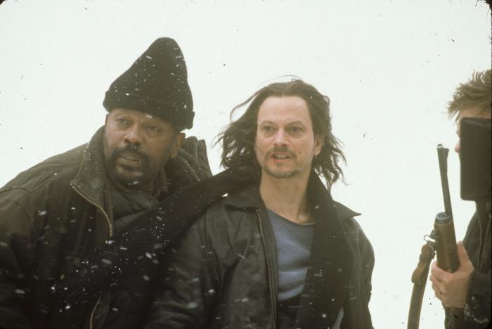  فیلم سینمایی Reindeer Games با حضور گری سینایس