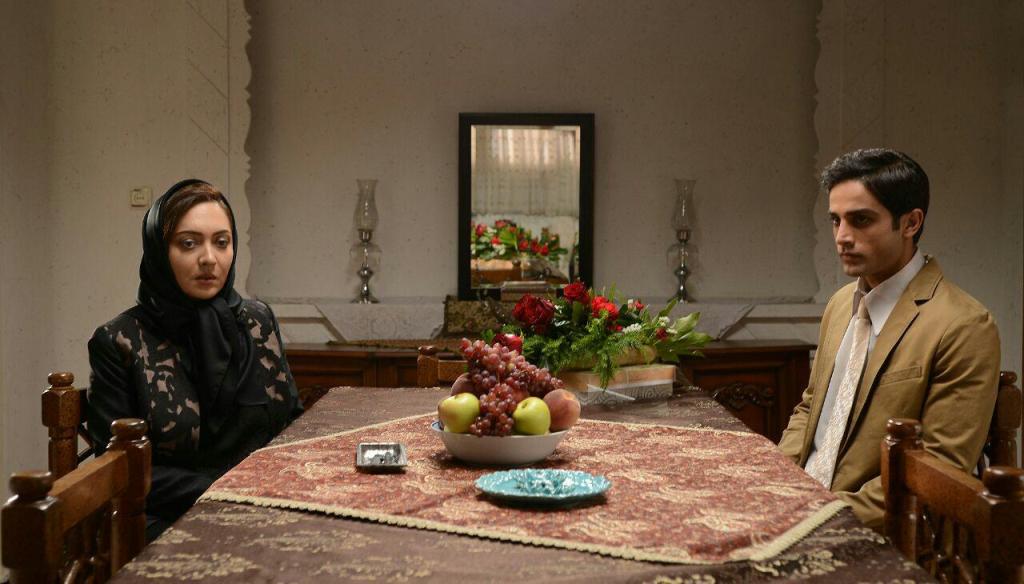 نیکی کریمی در صحنه فیلم سینمایی کمدی انسانی به همراه آرمان درویش