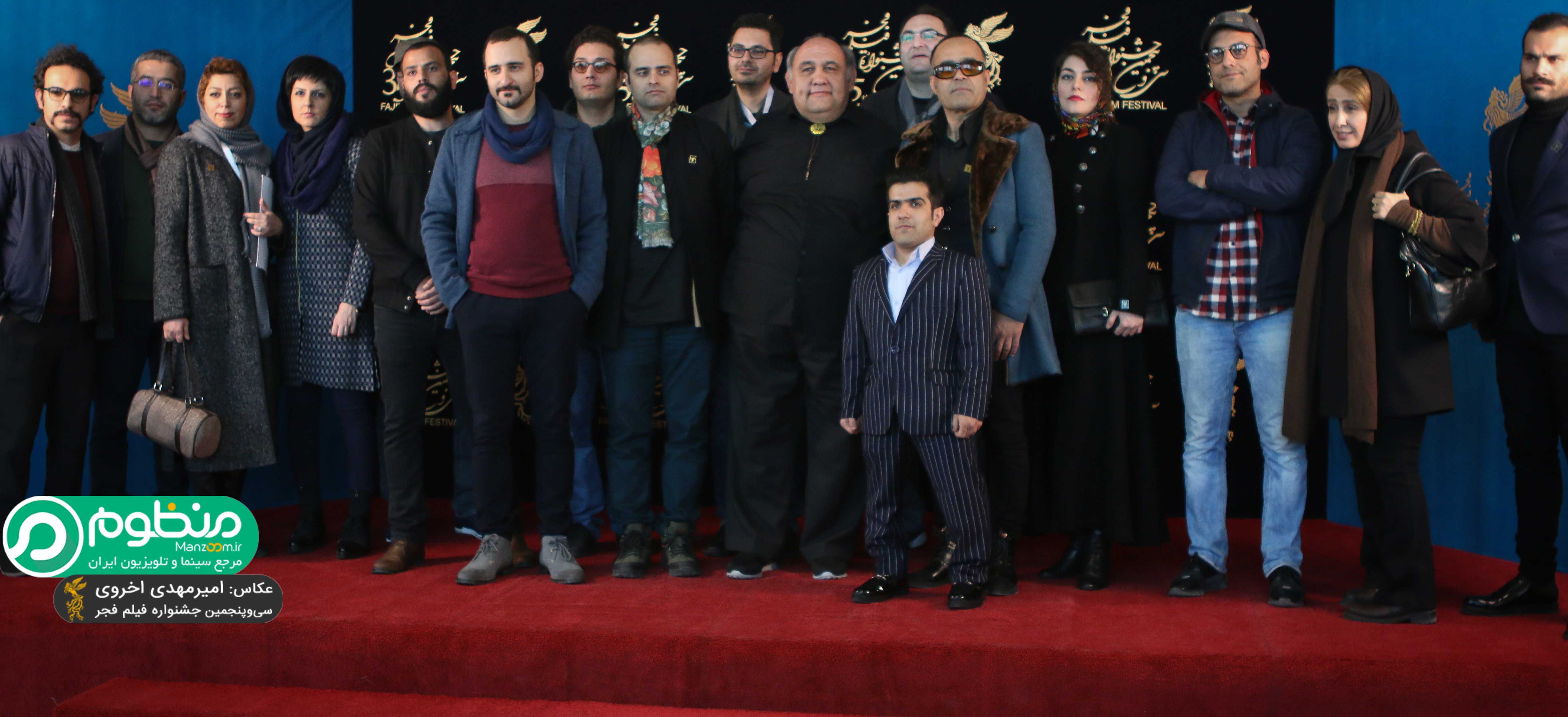 لوون هفتوان در فرش قرمز فیلم سینمایی کوپال به همراه کاظم ملایی، پوریا رحیمی‌سام و نازنین فراهانی