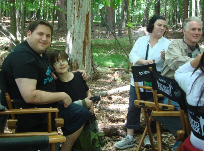 Lino Facioli در صحنه فیلم سینمایی بیارش گریک به همراه جونا هیِل