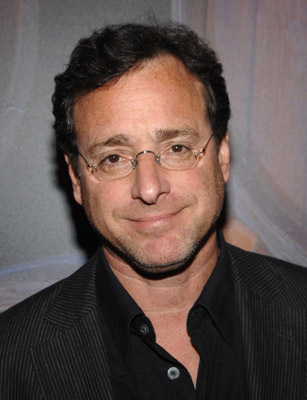 Bob Saget در صحنه سریال تلویزیونی آشنایی با مادر