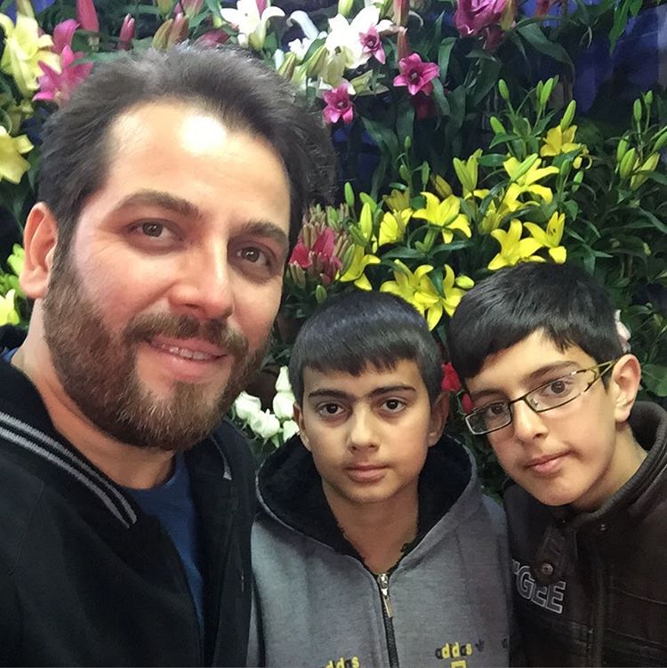 تصویری شخصی از امیررضا دلاوری، بازیگر و خواننده تیتراژ سینما و تلویزیون