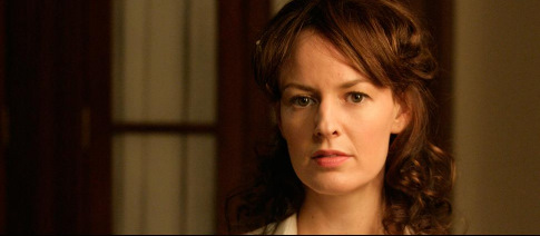 Rosemarie DeWitt در صحنه سریال تلویزیونی مردان مد