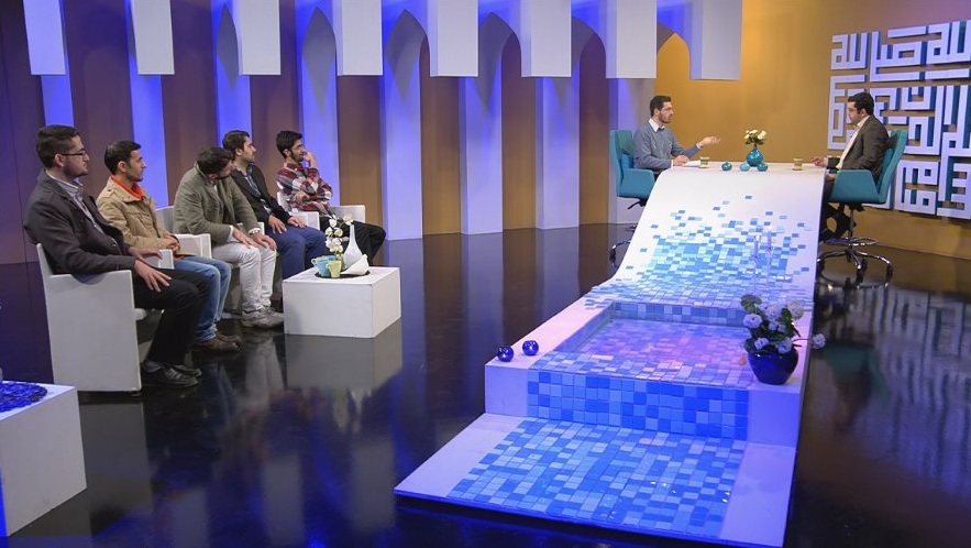  برنامه تلویزیونی قرار به کارگردانی ندارد