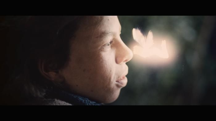 وارویک دیویس در صحنه فیلم سینمایی ویلو