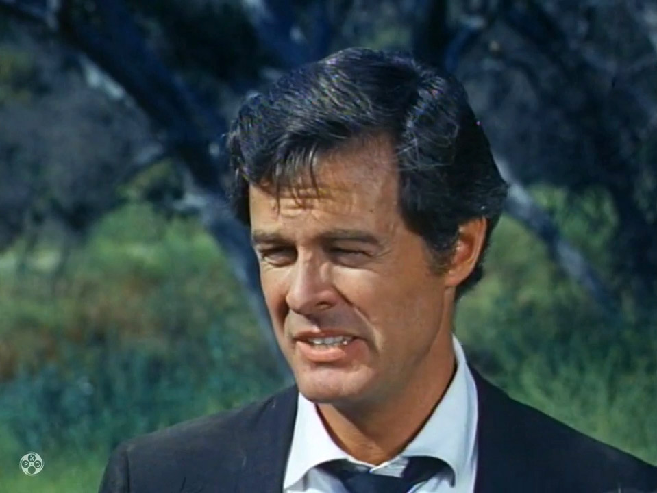 Robert Culp در صحنه سریال تلویزیونی I Spy