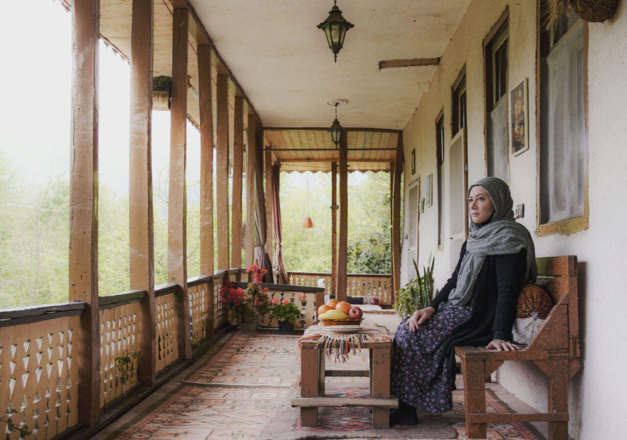  سریال تلویزیونی رهایم نکن با حضور فریبا متخصص