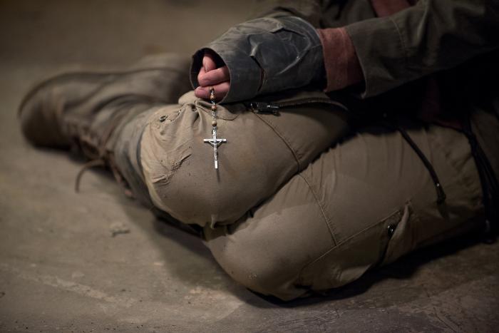 ملیسا مک  براید در صحنه سریال تلویزیونی مردگان متحرک