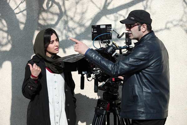 آناهیتا افشار در پشت صحنه فیلم سینمایی یک کیلو و بیست و یک گرم