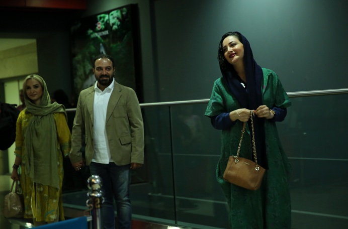 شیلا خداداد در اکران افتتاحیه فیلم سینمایی ساعت 5 عصر به همراه برزو ارجمند