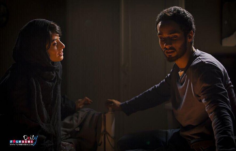آناهیتا افشار در صحنه فیلم سینمایی پل خواب به همراه ساعد سهیلی