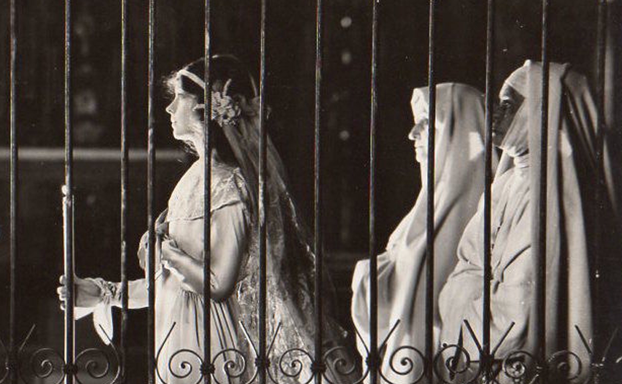  فیلم سینمایی The White Sister با حضور Lillian Gish