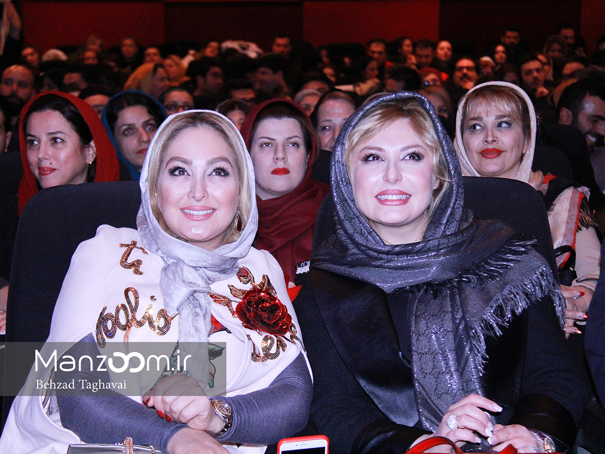 الهام حمیدی در اکران افتتاحیه فیلم سینمایی ما همه گناهکاریم به همراه نیوشا ضیغمی