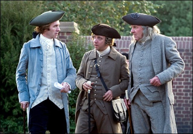 پل جیاماتی در صحنه فیلم سینمایی جان آدامز به همراه تام ویلکینسون و استیون دیلین