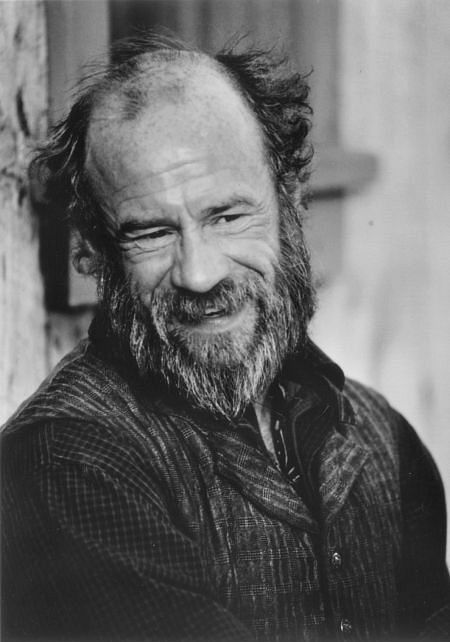 Michael Jeter در صحنه فیلم سینمایی دشت باز