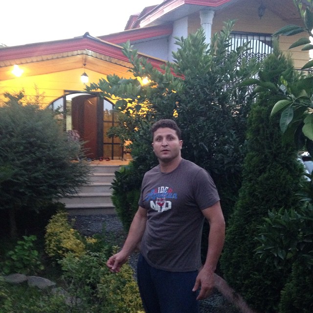 تصویری شخصی از بهزاد جعفری، بازیگر و طراح صحنه سینما و تلویزیون