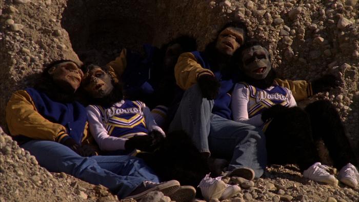  فیلم سینمایی '77 به کارگردانی Patrick Read Johnson