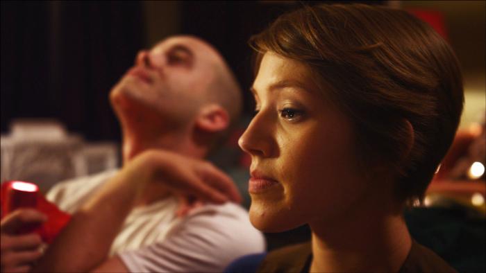 Kate Black-Spence در صحنه فیلم سینمایی NightLights به همراه Stephen Louis Grush