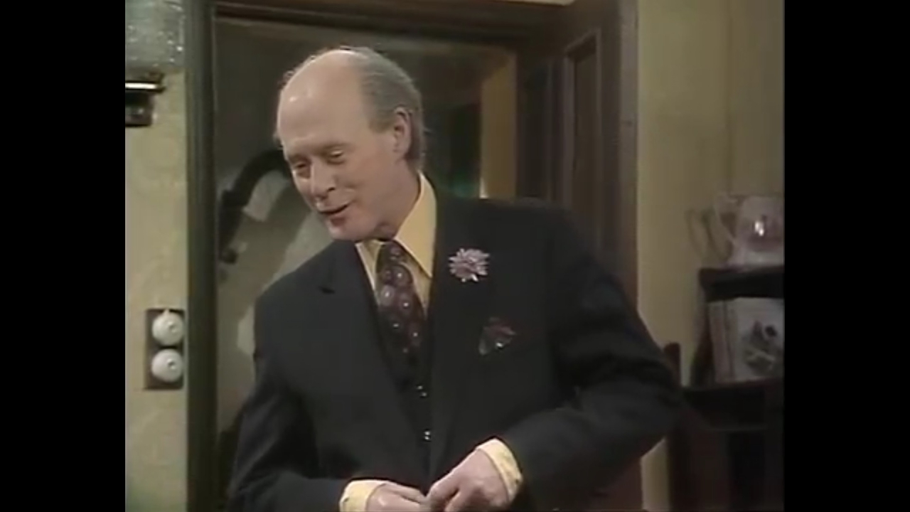  سریال تلویزیونی Love Thy Neighbour به کارگردانی Stuart Allen و Anthony Parker و Ronnie Baxter و William G. Stewart