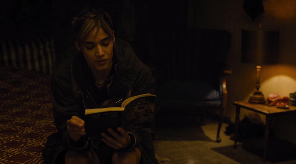 سوفیا بوتلا در صحنه فیلم سینمایی Fahrenheit 451