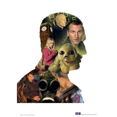 Christopher Eccleston در صحنه سریال تلویزیونی Doctor Who به همراه Billie Piper و جان بارومن