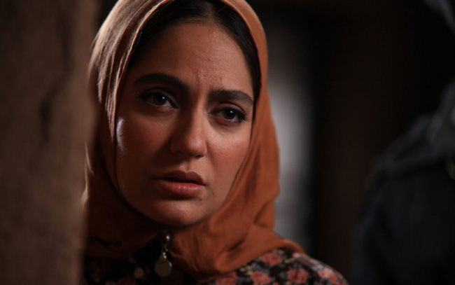  سریال شبکه نمایش خانگی یک عاشقانه ساده به کارگردانی سامان مقدم