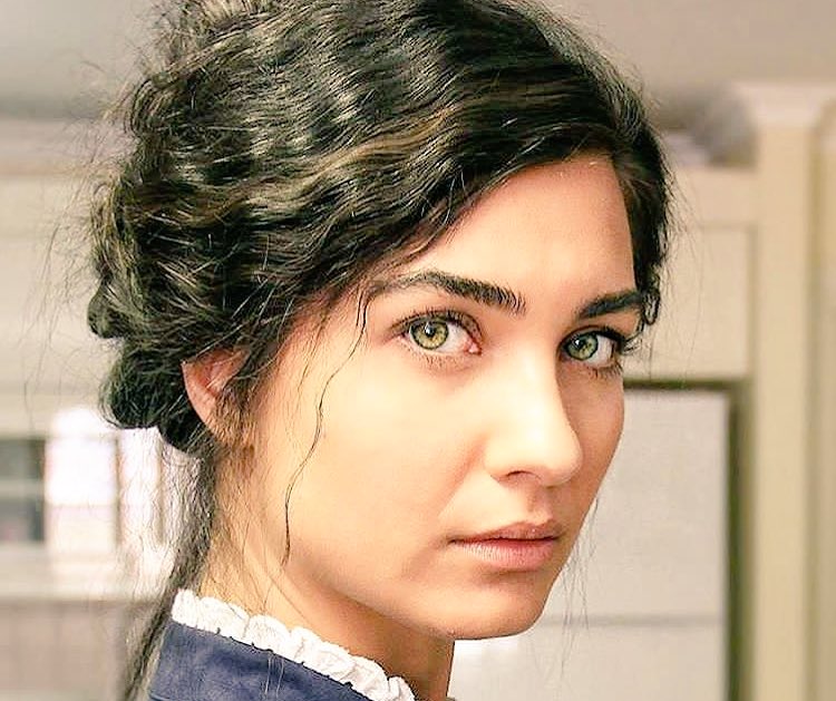  فیلم سینمایی Memories of the Wind با حضور Tuba Büyüküstün