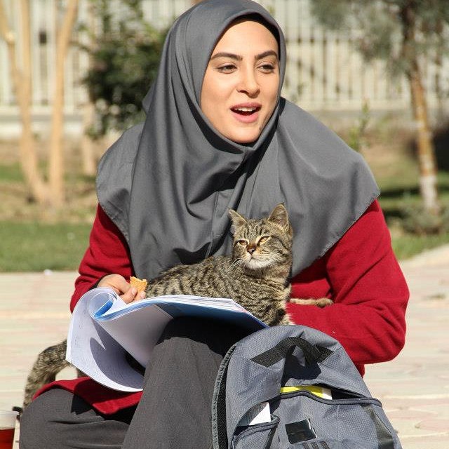 تصویری شخصی از حدیثه تهرانی، بازیگر سینما و تلویزیون