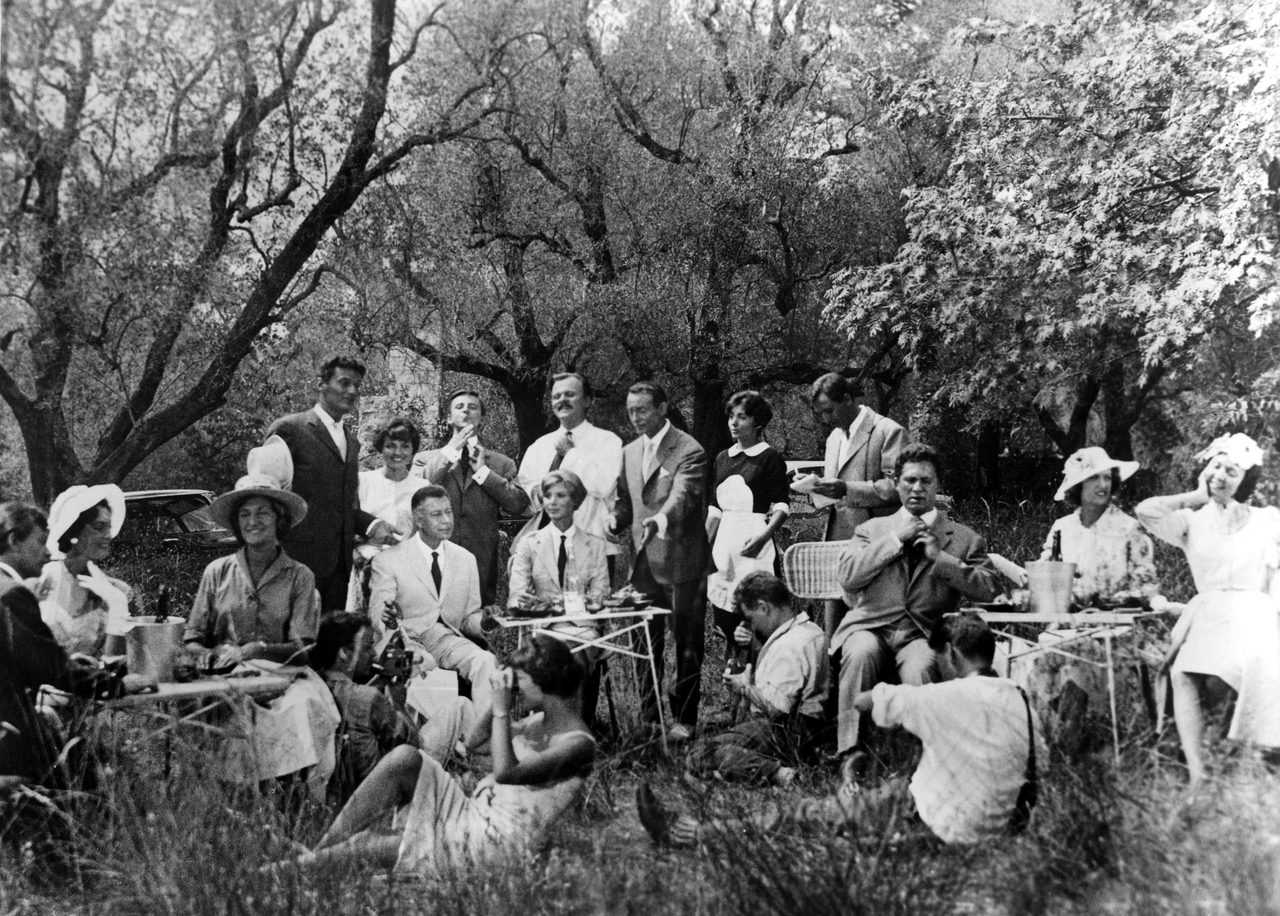  فیلم سینمایی Picnic on the Grass با حضور Paul Meurisse