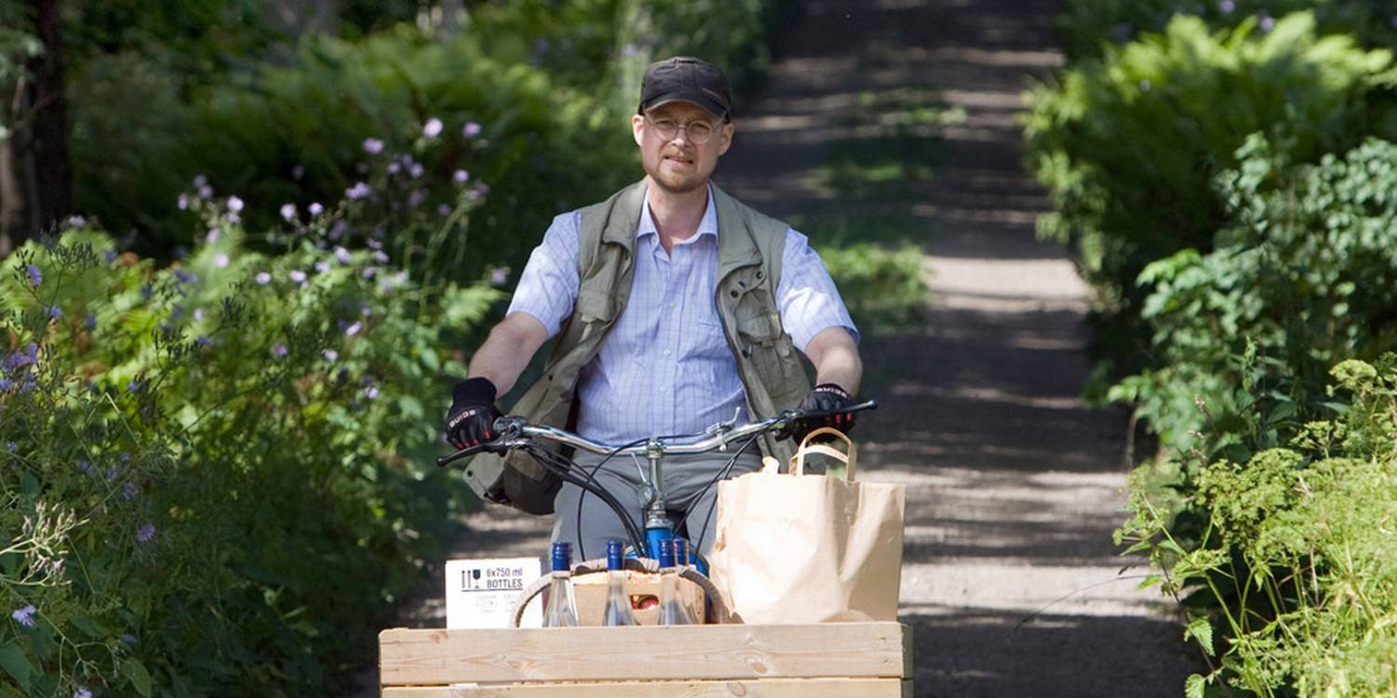  فیلم سینمایی Änglagård - Tredje gången gillt به کارگردانی Colin Nutley