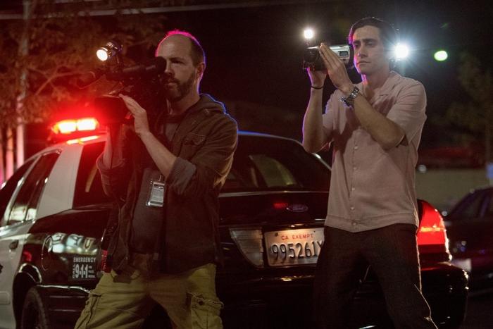 Eric Lange در صحنه فیلم سینمایی شبگرد به همراه جیک جیلنهال