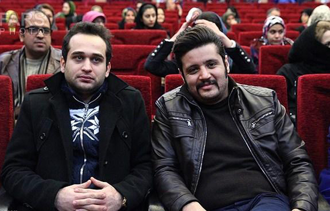 علی تقوازاده در نشست خبری سریال تلویزیونی آوای باران به همراه مهران رنج‌بر