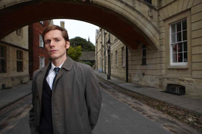 Shaun Evans در صحنه فیلم سینمایی Endeavour