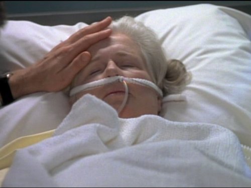 Rebecca Toolan در صحنه سریال تلویزیونی پرونده های ایکس