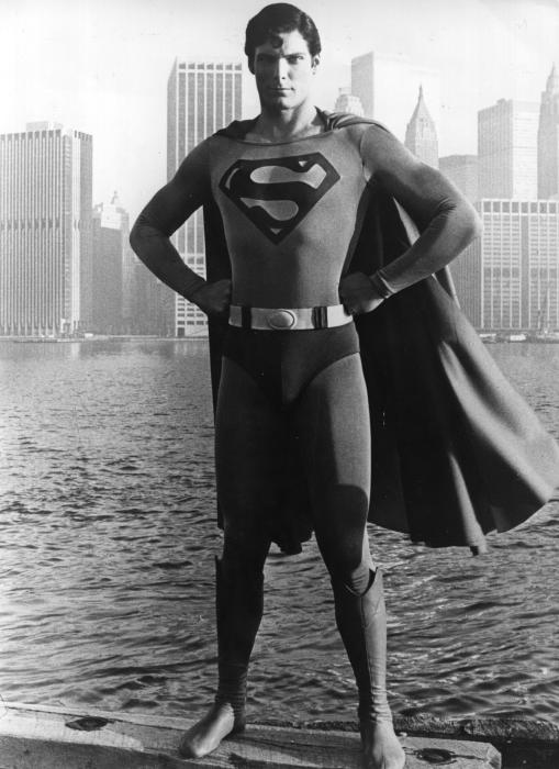 Christopher Reeve در صحنه فیلم سینمایی سوپرمن