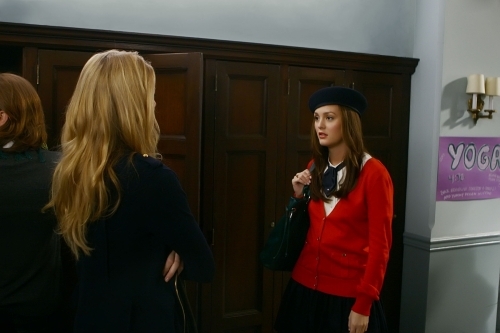 Leighton Meester در صحنه سریال تلویزیونی دختر شایعه ساز