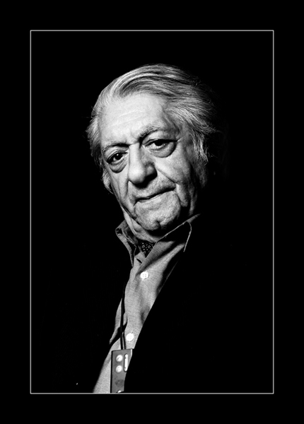 تصویری شخصی از عزت‌الله انتظامی، بازیگر و نویسنده سینما و تلویزیون