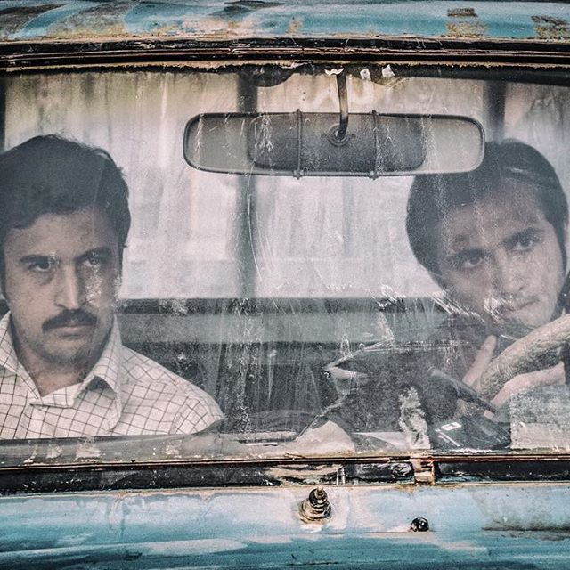 مهرداد صدیقیان در صحنه فیلم سینمایی ماجرای نیمروز به همراه سیدامیرحسین هاشمی