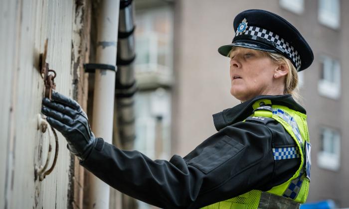 Sarah Lancashire در صحنه سریال تلویزیونی وادی خوشحالی