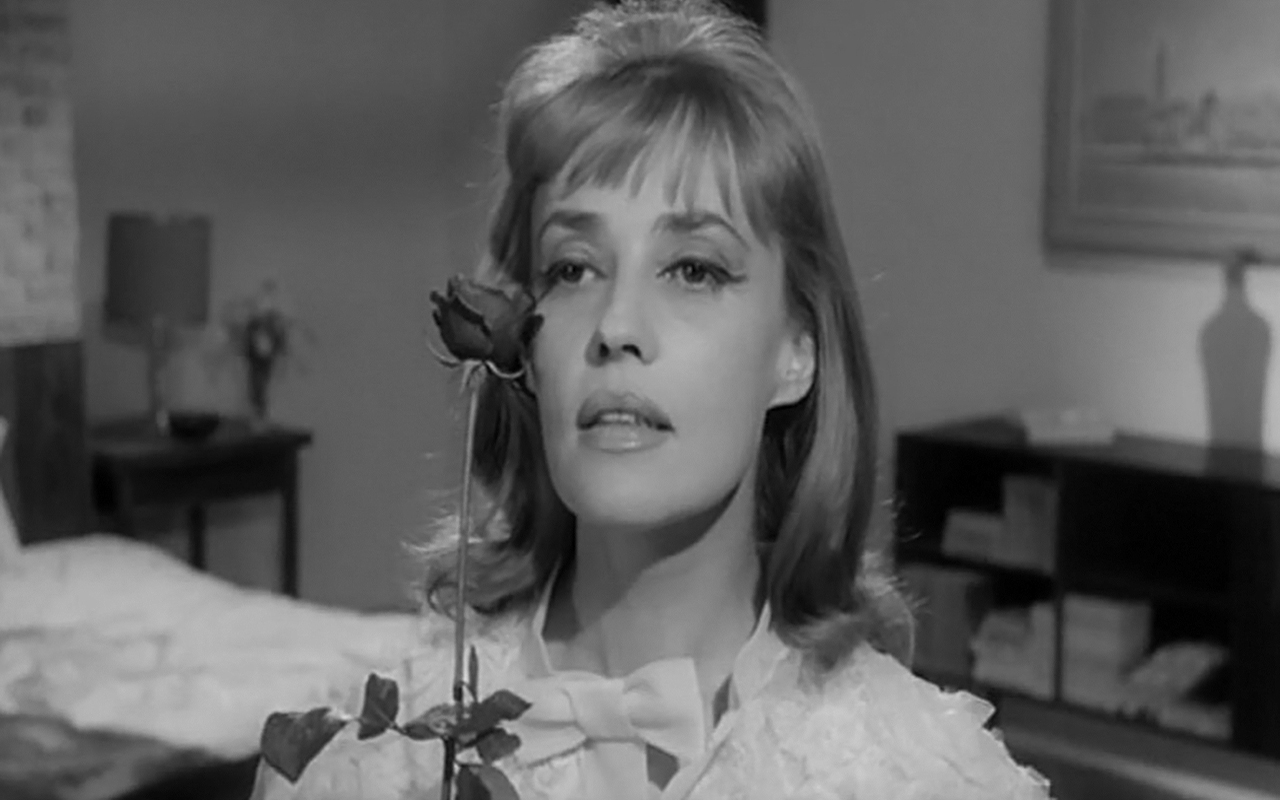 Jeanne Moreau در صحنه فیلم سینمایی Eva