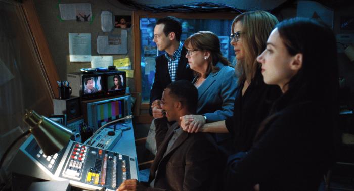 اسکات مک نایری در صحنه فیلم سینمایی Our Brand Is Crisis به همراه Ann Dowd، آنتونی مکی، ساندرا بولاک و Zoe Kazan