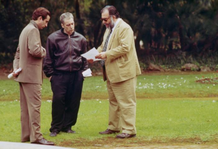 فرانسیس فورد کاپولا در صحنه فیلم سینمایی پدرخوانده: قسمت سوم به همراه آل پاچینو و Andy Garcia