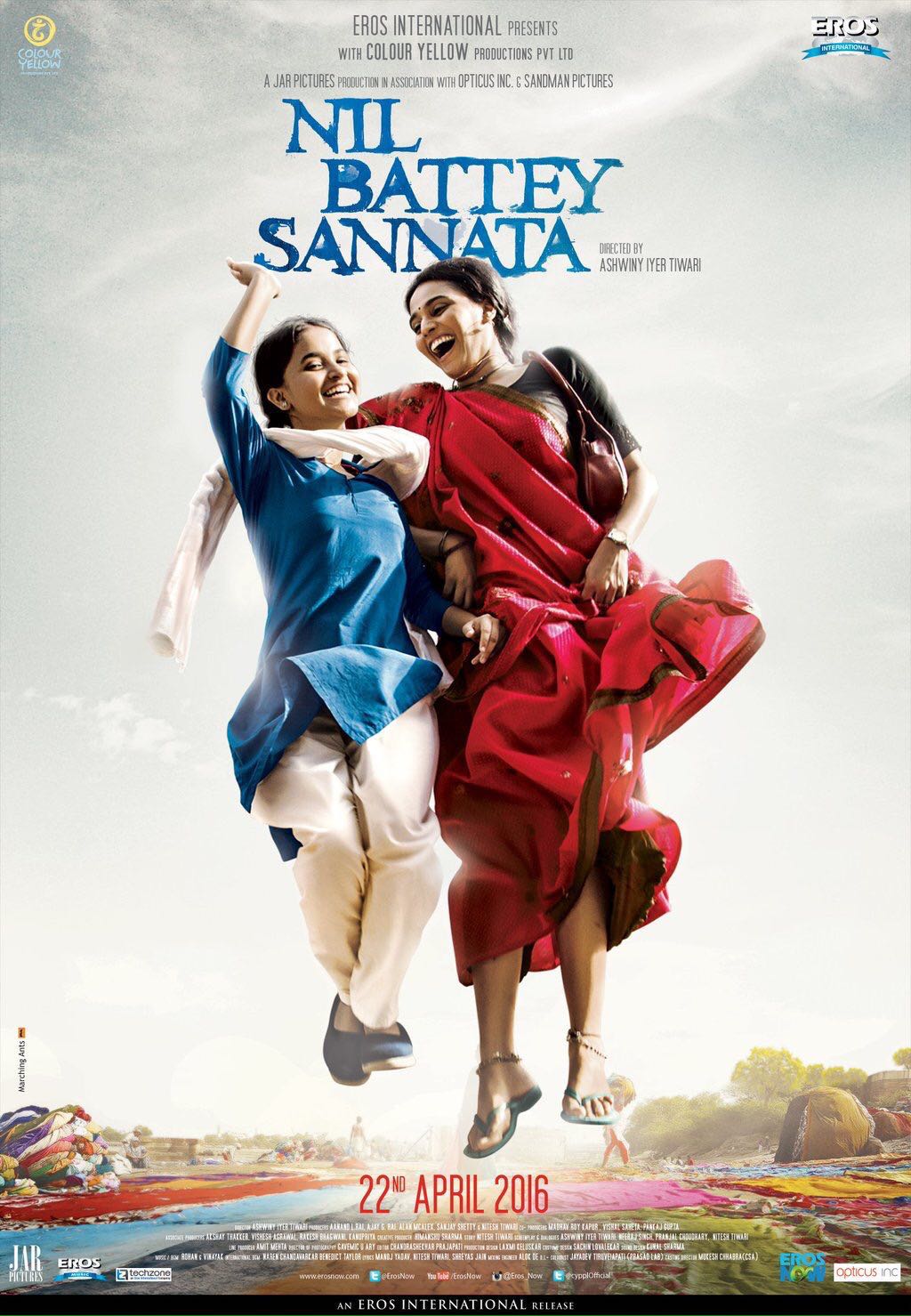 Swara Bhaskar در صحنه فیلم سینمایی Nil Battey Sannata به همراه Ashwiny Iyer Tiwari