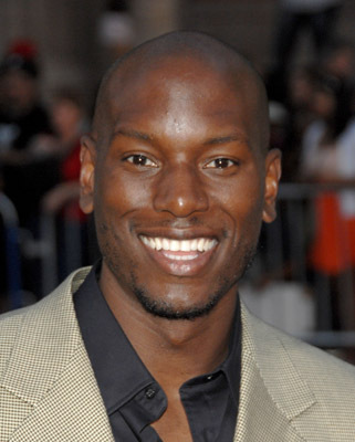  فیلم سینمایی هنکاک با حضور Tyrese Gibson