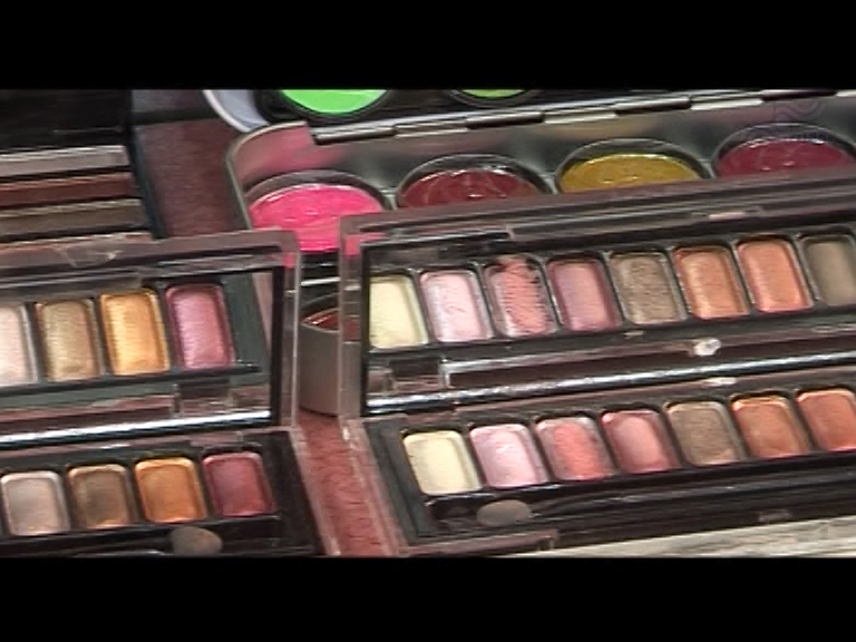  فیلم سینمایی زیبایی در اغما به کارگردانی مینو بیگی